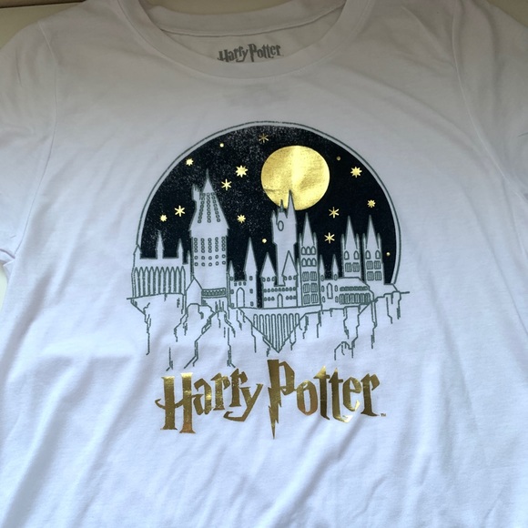 Harry Potter Hogwarts T-shirt - Picture 5 of 7